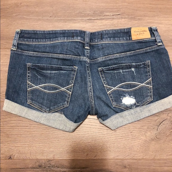 Jean shorts - Picture 2 of 3